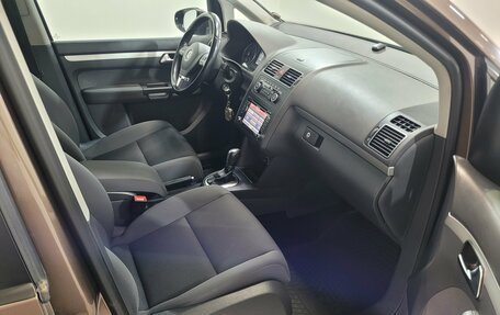 Volkswagen Touran III, 2012 год, 799 000 рублей, 9 фотография