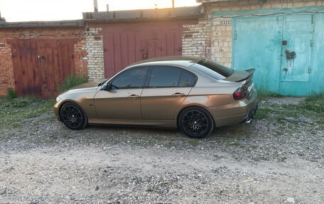 BMW 3 серия, 2006 год, 1 100 000 рублей, 26 фотография