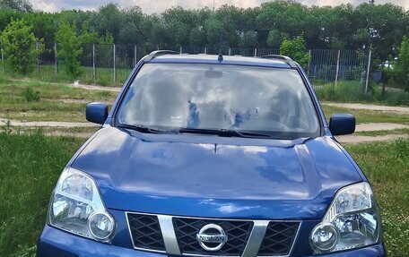Nissan X-Trail, 2008 год, 850 000 рублей, 2 фотография
