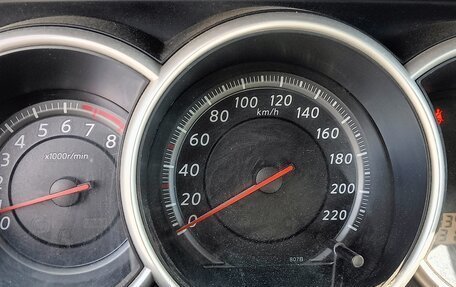 Nissan Tiida, 2010 год, 700 000 рублей, 11 фотография