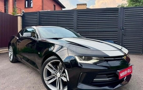 Chevrolet Camaro VI, 2016 год, 2 850 000 рублей, 4 фотография