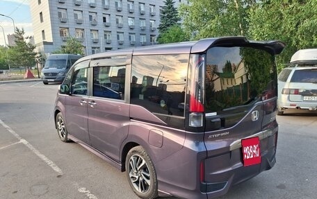 Honda Stepwgn IV, 2015 год, 1 980 000 рублей, 4 фотография