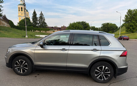 Volkswagen Tiguan II, 2019 год, 3 100 000 рублей, 6 фотография