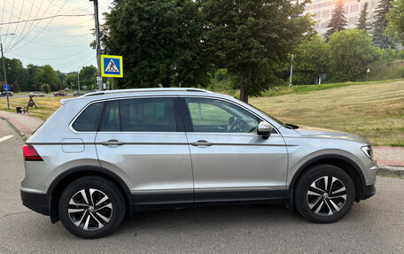 Volkswagen Tiguan II, 2019 год, 3 100 000 рублей, 5 фотография