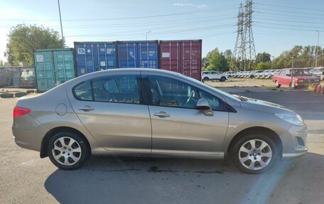 Peugeot 408 I рестайлинг, 2015 год, 549 000 рублей, 3 фотография