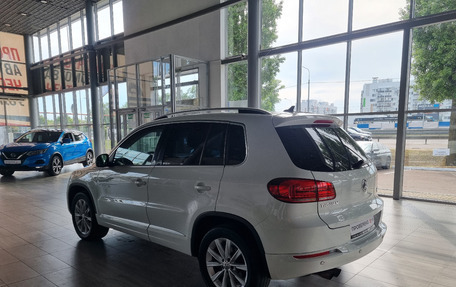 Volkswagen Tiguan I, 2015 год, 1 406 000 рублей, 6 фотография