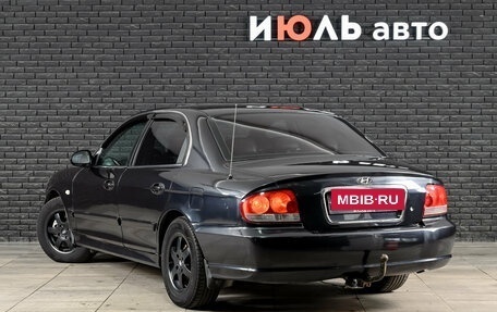 Hyundai Sonata IV рестайлинг, 2006 год, 400 000 рублей, 5 фотография