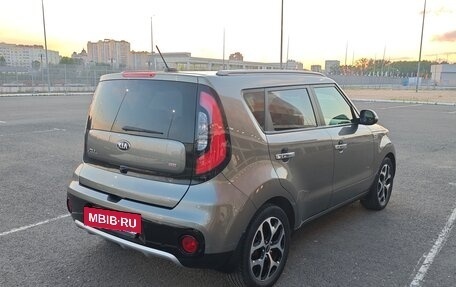 KIA Soul II рестайлинг, 2017 год, 1 680 000 рублей, 2 фотография