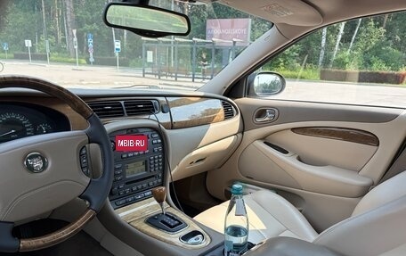 Jaguar S-Type I рестайлинг, 2003 год, 2 000 000 рублей, 24 фотография