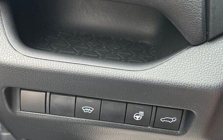 Toyota RAV4, 2020 год, 3 075 000 рублей, 4 фотография