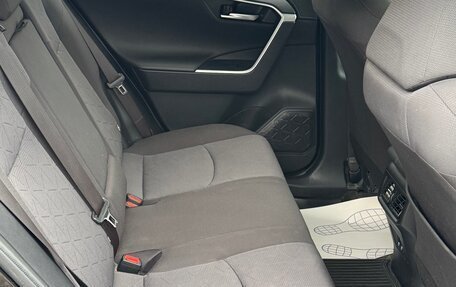 Toyota RAV4, 2020 год, 3 075 000 рублей, 9 фотография