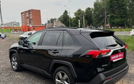 Toyota RAV4, 2020 год, 3 075 000 рублей, 14 фотография