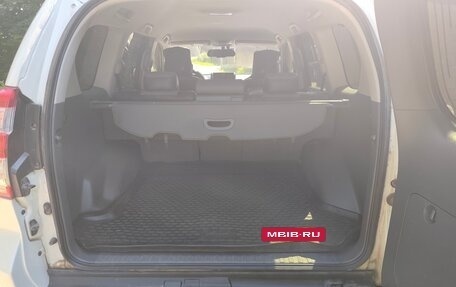 Toyota Land Cruiser Prado 150 рестайлинг 2, 2012 год, 2 600 000 рублей, 9 фотография