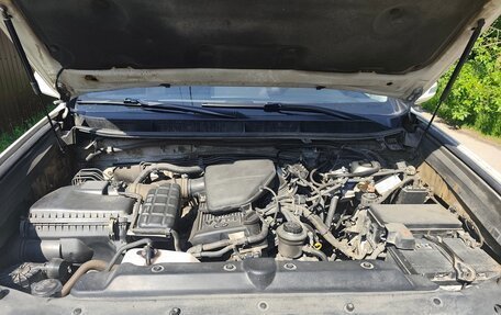 Toyota Land Cruiser Prado 150 рестайлинг 2, 2012 год, 2 600 000 рублей, 21 фотография