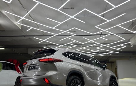 Toyota Highlander, 2026 год, 5 300 000 рублей, 4 фотография