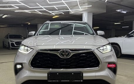 Toyota Highlander, 2026 год, 5 300 000 рублей, 6 фотография