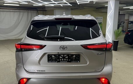 Toyota Highlander, 2026 год, 5 300 000 рублей, 10 фотография