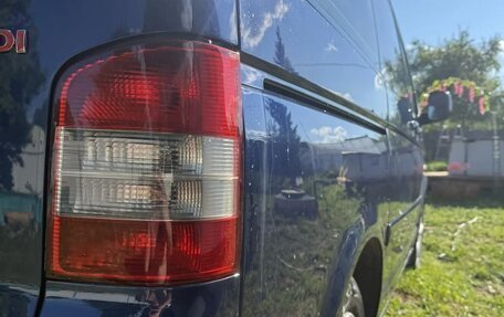 Volkswagen Multivan T5, 2006 год, 1 500 000 рублей, 5 фотография