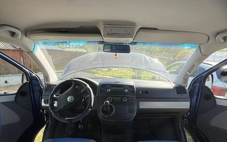 Volkswagen Multivan T5, 2006 год, 1 500 000 рублей, 10 фотография