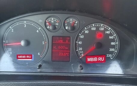 Volkswagen Multivan T5, 2006 год, 1 500 000 рублей, 20 фотография
