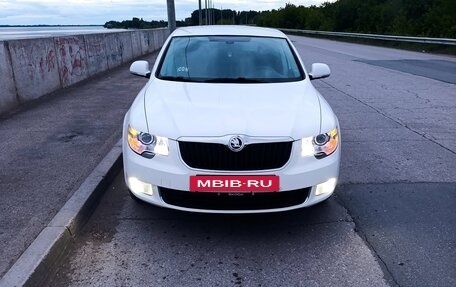 Skoda Superb III рестайлинг, 2012 год, 1 290 000 рублей, 6 фотография