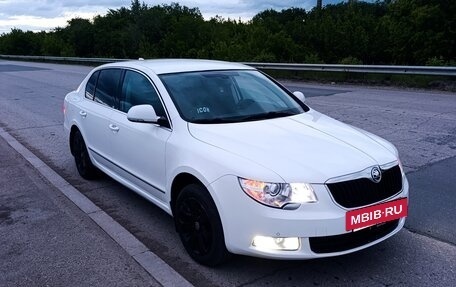 Skoda Superb III рестайлинг, 2012 год, 1 290 000 рублей, 7 фотография