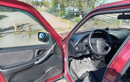 Chevrolet Niva I рестайлинг, 2017 год, 799 000 рублей, 29 фотография