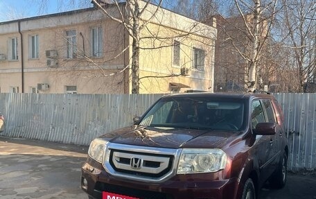 Honda Pilot III рестайлинг, 2008 год, 1 080 000 рублей, 7 фотография