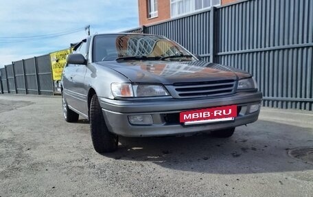 Toyota Corona VIII (T170), 1990 год, 350 000 рублей, 2 фотография