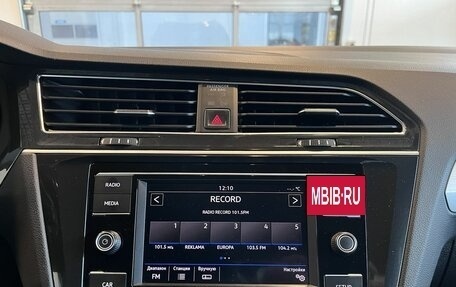 Volkswagen Tiguan II, 2017 год, 2 490 000 рублей, 14 фотография