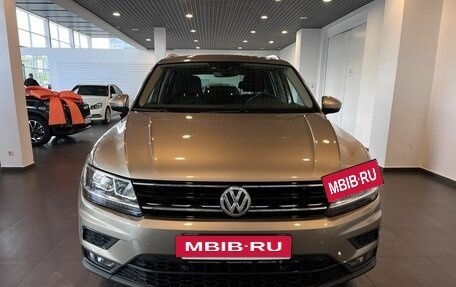 Volkswagen Tiguan II, 2017 год, 2 490 000 рублей, 8 фотография