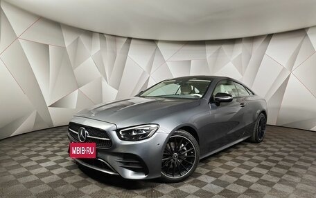 Mercedes-Benz E-Класс, 2021 год, 5 400 000 рублей, 1 фотография
