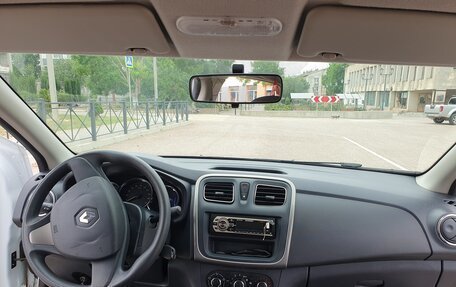 Renault Logan II, 2016 год, 1 200 000 рублей, 14 фотография