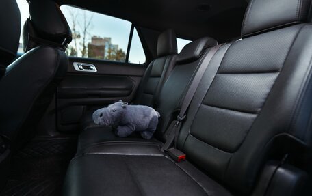 Ford Explorer VI, 2013 год, 2 000 000 рублей, 22 фотография