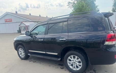 Toyota Land Cruiser 200, 2016 год, 7 100 000 рублей, 8 фотография