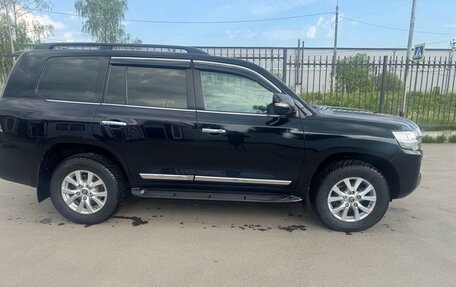 Toyota Land Cruiser 200, 2016 год, 7 100 000 рублей, 4 фотография