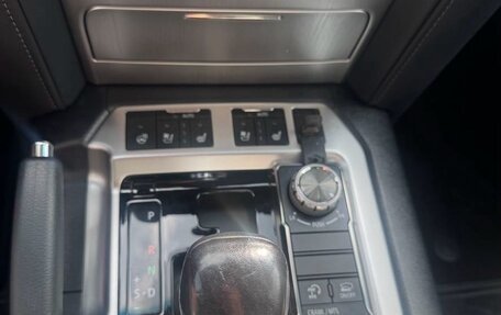 Toyota Land Cruiser 200, 2016 год, 7 100 000 рублей, 13 фотография