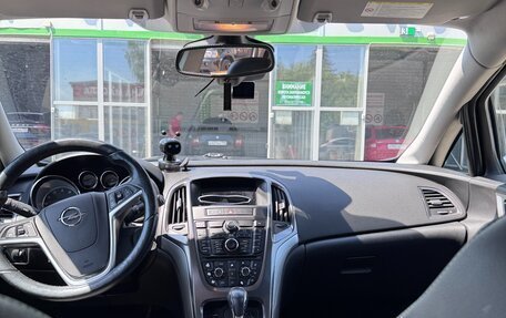 Opel Astra J, 2010 год, 670 000 рублей, 10 фотография