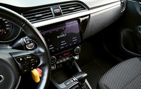KIA Rio IV, 2019 год, 1 605 000 рублей, 9 фотография