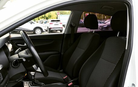 KIA Rio IV, 2019 год, 1 605 000 рублей, 16 фотография