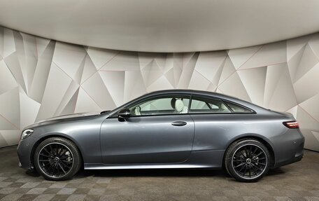 Mercedes-Benz E-Класс, 2021 год, 5 400 000 рублей, 5 фотография