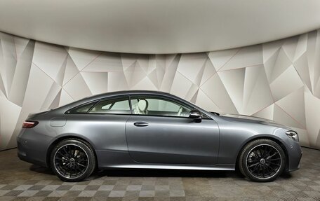 Mercedes-Benz E-Класс, 2021 год, 5 400 000 рублей, 6 фотография