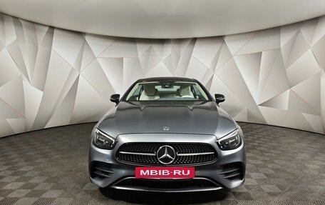 Mercedes-Benz E-Класс, 2021 год, 5 400 000 рублей, 7 фотография