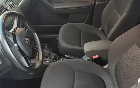 Skoda Yeti I рестайлинг, 2015 год, 1 500 000 рублей, 9 фотография