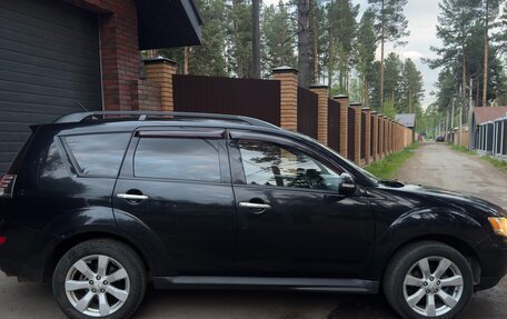 Mitsubishi Outlander III рестайлинг 3, 2010 год, 1 000 000 рублей, 1 фотография