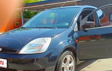 Ford Fiesta, 2005 год, 250 000 рублей, 1 фотография