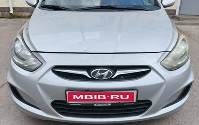 Hyundai Solaris II рестайлинг, 2013 год, 650 000 рублей, 1 фотография