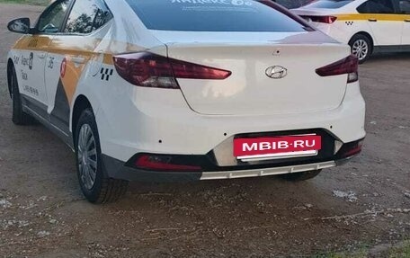 Hyundai Elantra VI рестайлинг, 2019 год, 775 000 рублей, 4 фотография