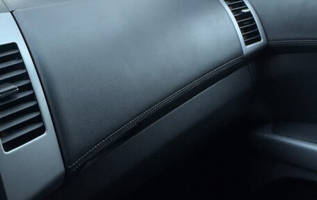 Mitsubishi Outlander III рестайлинг 3, 2010 год, 1 000 000 рублей, 12 фотография