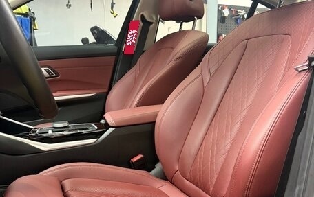 BMW 3 серия, 2024 год, 3 090 000 рублей, 11 фотография